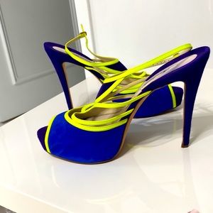 Brian Atwood size 40 /10 ..purple / yellow